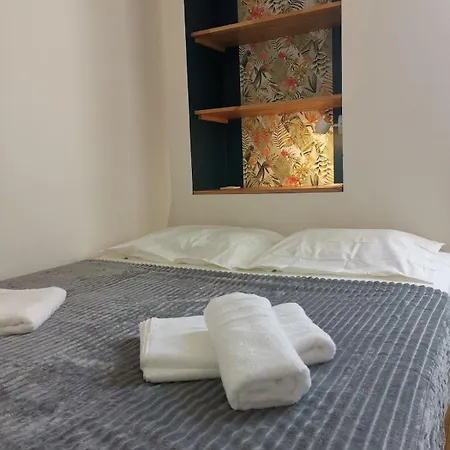 Apartmán T2- Idealement Situe, Pour Votre Sejour A Valence!