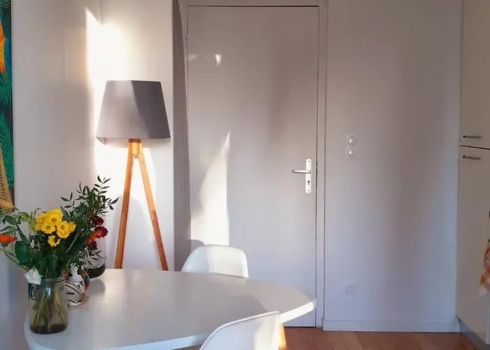 Apartman T2- Idealement Situe, Pour Votre Sejour A Valence! *